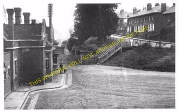 Brentwood & Warley Railway Station Photo. Harold Wood - Shenfield & Hutton (10)..