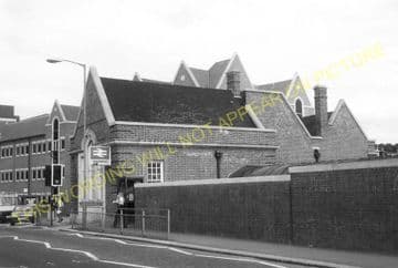 Brentwood & Warley Railway Station Photo. Harold Wood - Shenfield & Hutton (17)