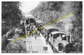 Bricket Wood Railway Station Photo. Watford - St. Albans. L&NWR. (3)