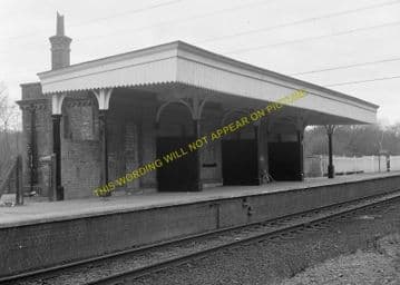 Bricket Wood Railway Station Photo. Watford - St. Albans. L&NWR. (9)