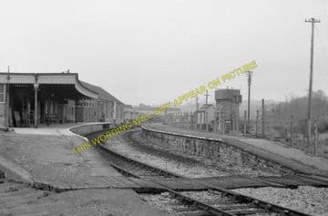 Bridport Railway Station Photo. West Bay - Powerstock. Maiden Newton Line. (16)