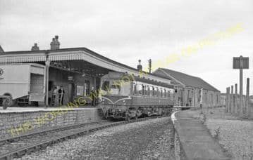 Bridport Railway Station Photo. West Bay - Powerstock. Maiden Newton Line. (29)
