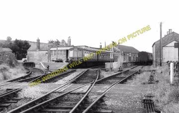 Bridport Railway Station Photo. West Bay - Powerstock. Maiden Newton Line. (3)