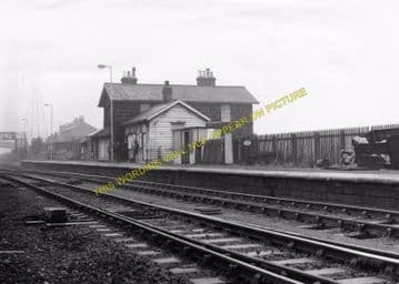 Brockley Whins Railway Station Photo. Fellgate to Boldon Line. (2)