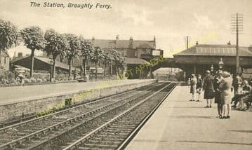 Broughty Ferry Railway Station Photo. Dundee - Monifieth. Arbroath Line (3)