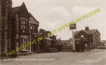 Broxbourne & Hoddesdon Railway Station Photo. Cheshunt to Rye House. (5)