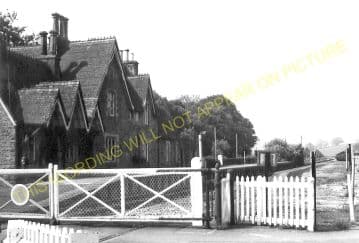 Bucknell Railway Station Photo. Hopton Heath - Knighton. Craven Arms Line. (11)
