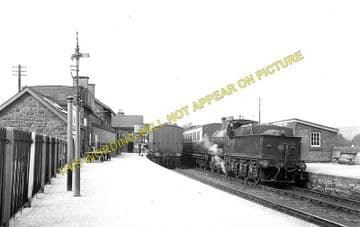 Builth Wells Railway Station Photo. Newbridge - Aberedw and Erwood Line. (1)..