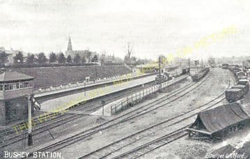 Bushey & Oxhey Railway Station Postcard. Hatch End - Watford. Harrow Line. (1)..