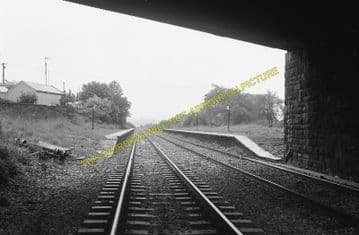 Bynea Railway Station Photo. Llanelly - Llangennech. Pontardulais Line. GWR. (6)