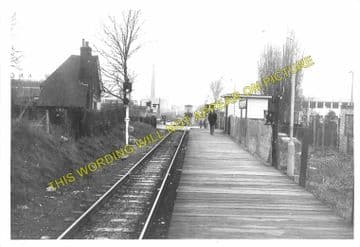 Callowland Railway Station Photo. Watford - Brickett Wood and St. Albans. (2)