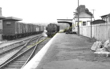 Cardigan Railway Station Photo. Kilgerran, Boncath and Whitland Line. GWR. (13)
