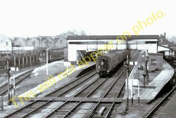 Carmarthen Railway Station Photo. Great Western Railway. (11).