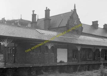 Carnarvon Railway Station Photo. Bangor - Dinas Junction. L&NWR. (12)