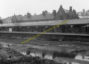 Carnarvon Railway Station Photo. Bangor - Dinas Junction. L&NWR. (21)