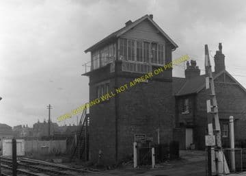 Carville Railway Station Photo. Percy Main - Walker. Newcastle Line. (5)