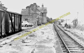 Cawston Railway Station Photo. Reepham - Aylsham. Foulsham to Wroxham Line. (1).