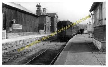 Cefn Coed Railway Station Photo. Merthyr - Pontsarn. Pontsticill Line. B&MR. (1)