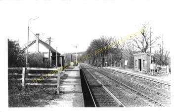 Cefn y Bedd Railway Station Photo. Gwersyllt- Caergwrle Castle. Wrexham Line (2)