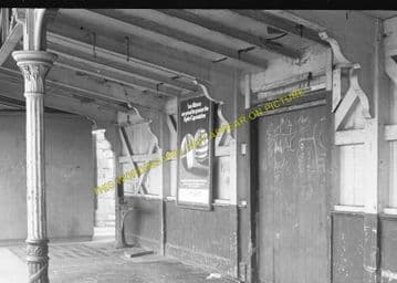 Chepstow Railway Station Photo. Portskewett to Tidenham and Woolaston Lines (20)