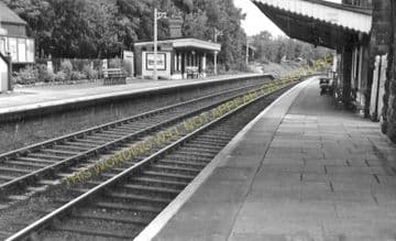 Chirk Railway Station Photo. Whitehurst - Preesgweene. Ruabon to Gobowen. (7)