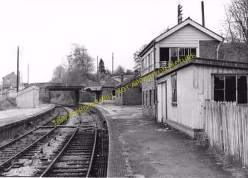 Chiseldon Railway Station Photo. Swindon - Ogbourne. Savernake Line. MSWJR. (4)