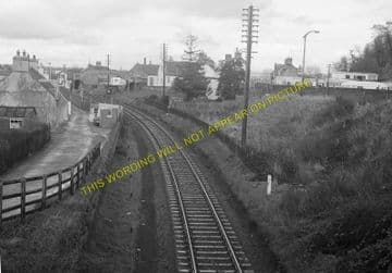 Clachnaharry Railway Station Photo. Inverness - Bunchrew. Beauly Line. (3)