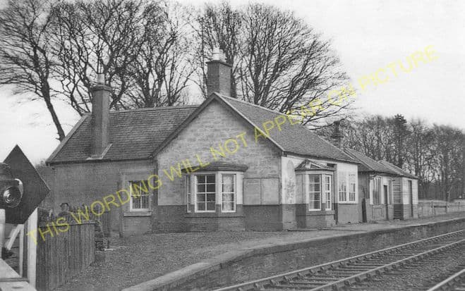 Clocksbridge Railway Station Photo. Forfar - Auldbar Road. Guthrie Line. (1).