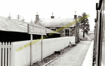 Clovenfords Railway Station Photo. Galashiels - Thornilee. Peebles Line. (1)