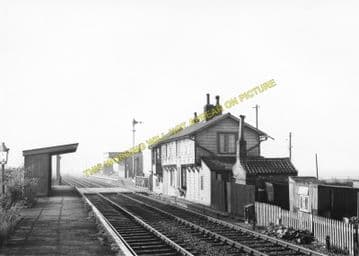 Coldham Railway Station Photo. March - Wisbech. Great Eastern Railway. (2)..