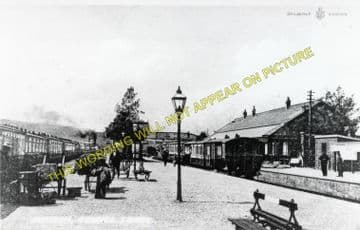Connel Ferry Railway Station Photo. Taynuilt to Oban and Benderloch Lines. (2)