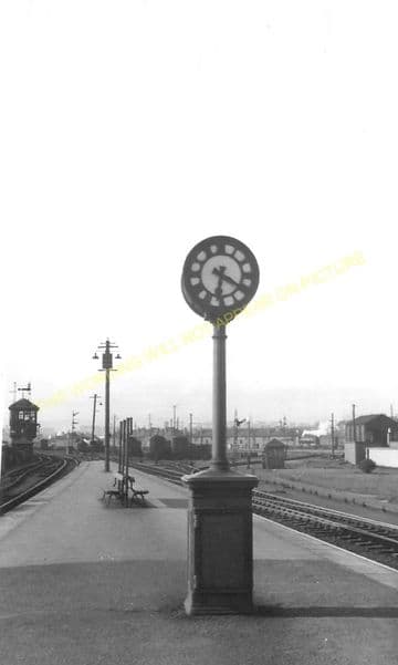 Cowlairs Railway Station Photo. Glasgow - Bishopbriggs. North British Rly. (3)