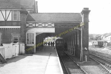 Cromer Beach Railway Station Photo. Sheringham Line. M&GNR. (13)