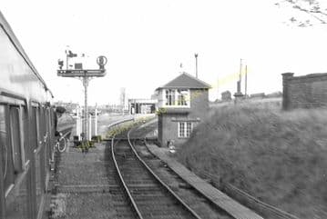 Cromer Beach Railway Station Photo. Sheringham Line. M&GNR. (21)