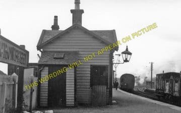 Cronberry Railway Station Photo. Muirkirk to Lugar and Cumnock Line. G&SWR. (1)