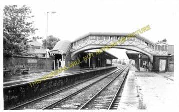 Cullercoats Railway Station Photo. Tynemouth - Whitley Bay. Newcastle Area. (1)