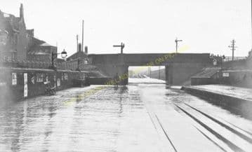 Cullercoats Railway Station Photo. Tynemouth - Whitley Bay. Newcastle Area. (5)