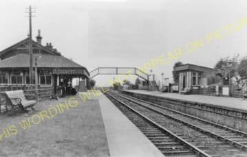 Davidson's Main Railway Station Photo. Barnton - Craigleith. Edinburgh Line. (2)