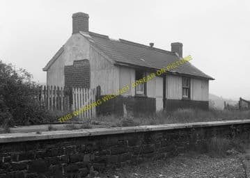 Derry Ormond Railway Station Photo. Lampeter - Llangybi. Tregaron Line. GWR. (4)