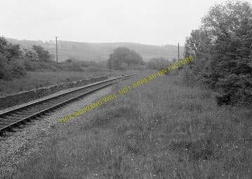 Derwydd Road Railway Station Photo. Llandebie - Ffairfach. Llandilo Line. (3)