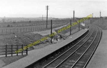 Drumpark Railway Station Photo. Kirkwood - Baillieston. Coatbridge Line. (1)