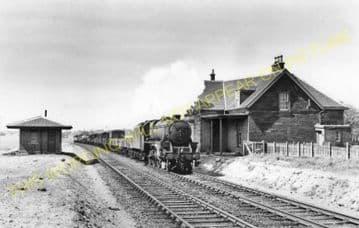 Dubton Junction Railway Station Photo. Montrose -Bridge of Dun. (2).