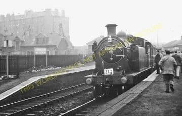 Duddingston Railway Station Photo. Newington - Niddrie. Edinburgh Area. (2)