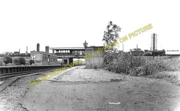Dukeries Junction Railway Station Photo. Great Northern Railway. (2)..