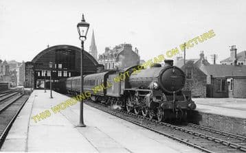 Dundee East Railway Station Photo. Dundee & Arbroath Joint Railway (1).