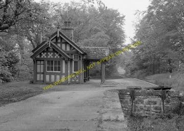 Dunrobin Castle Railway Station Photo. Golspie - Brora. The Mound Line. (7)