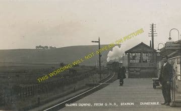 Dunstable Town Railway Station Photo. Luton Line. Great Northern Railway (6)