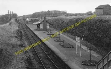 Dunure Railway Station Photo. Heads of Ayr - Knoweside. Ayr to Girvan Line. (1)