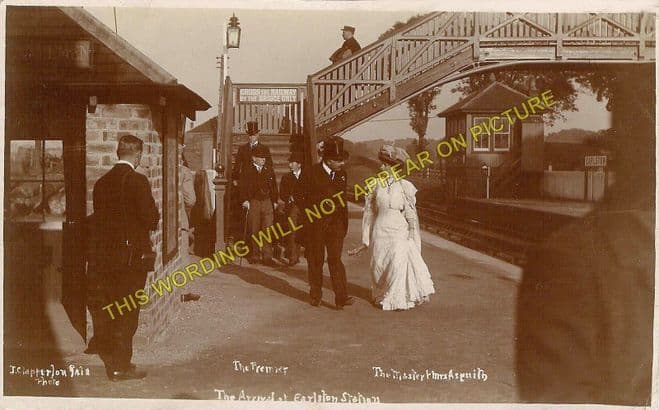 Earlston Railway Station Photo. St. Boswells - Gordon. Greenlaw Line. (2)