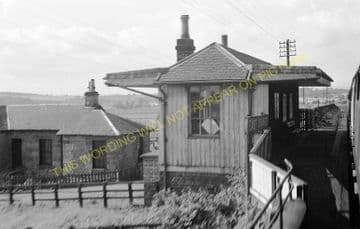 East Grange Railway Station Photo. Bogside - Oakley. Alloa to Dunfermline. (1)